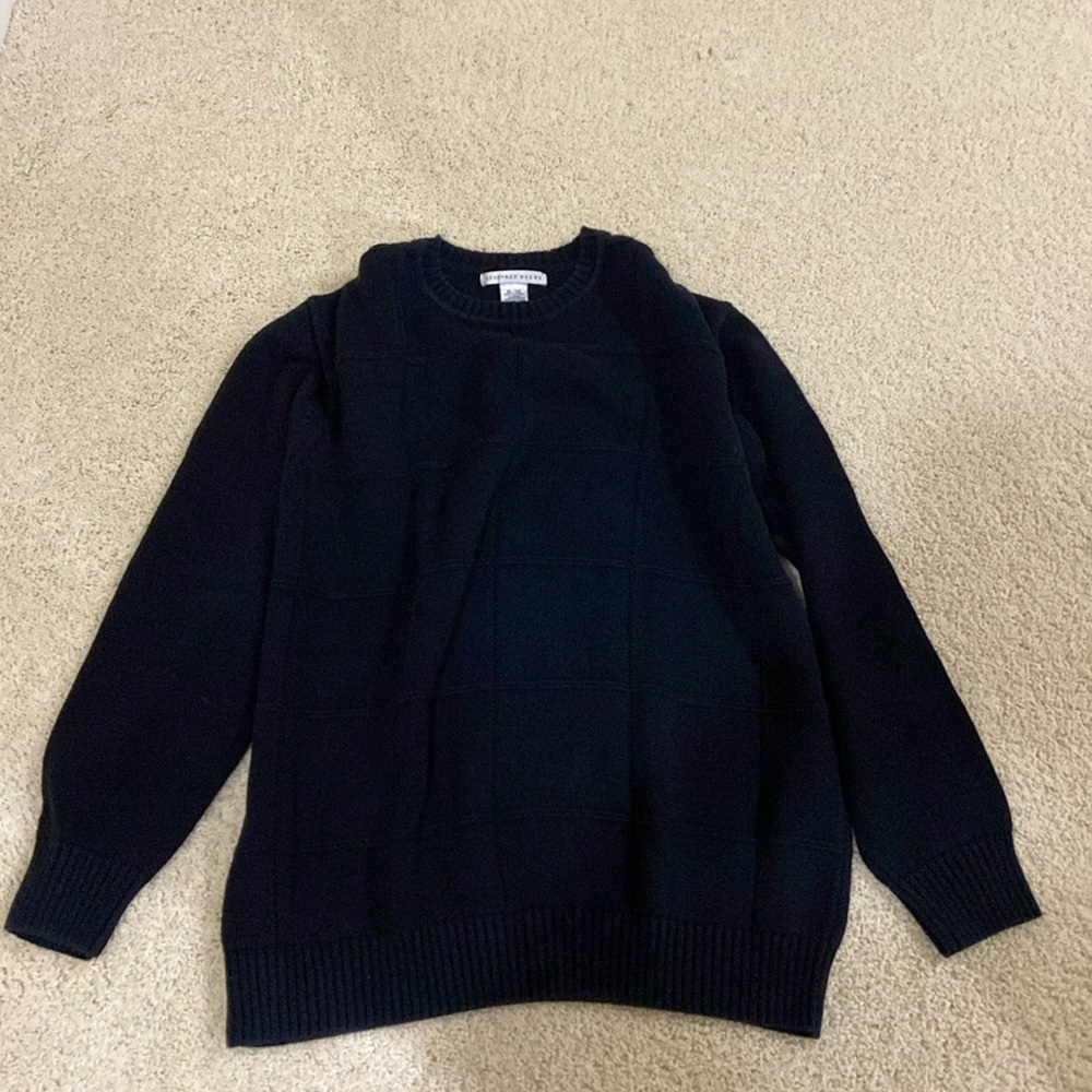 Men’s black Geoffrey Beene sweater. XL